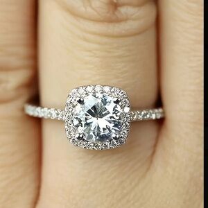 - 💍Beautiful Classic .5C Cushion Cut Moissanite Diamond Sterling Silver Ri…